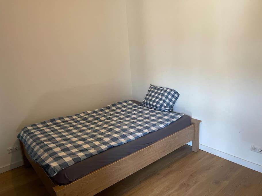 Lovely 1 Private Bedroom With Garden View Rotterdam Exterior foto