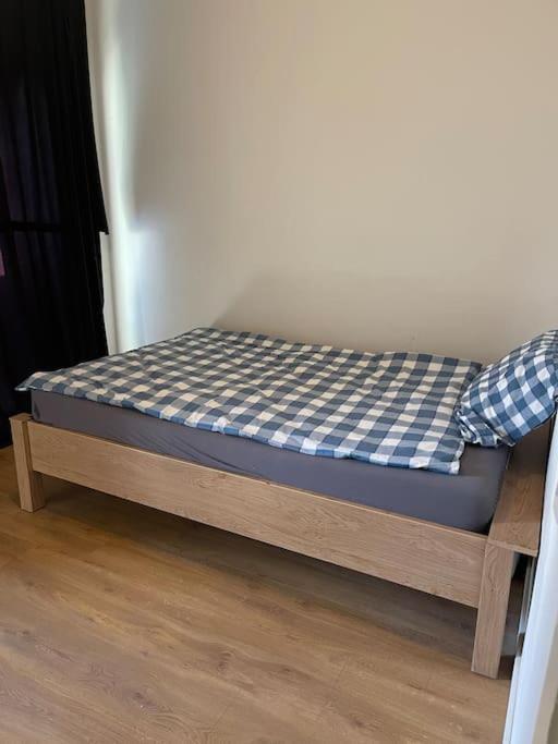 Lovely 1 Private Bedroom With Garden View Rotterdam Exterior foto