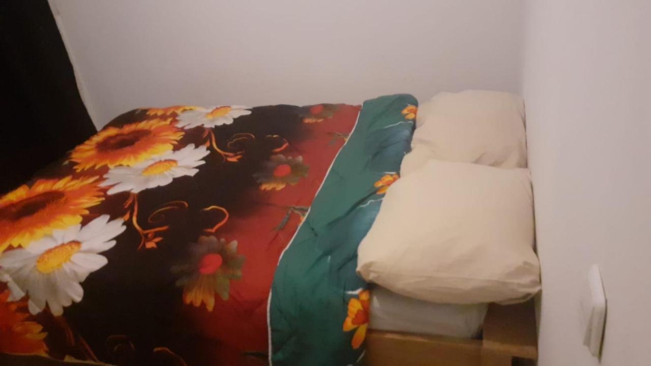 Lovely 1 Private Bedroom With Garden View Rotterdam Exterior foto